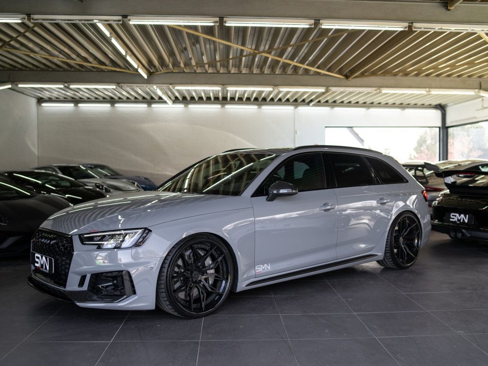 Audi RS4 B9 Avant